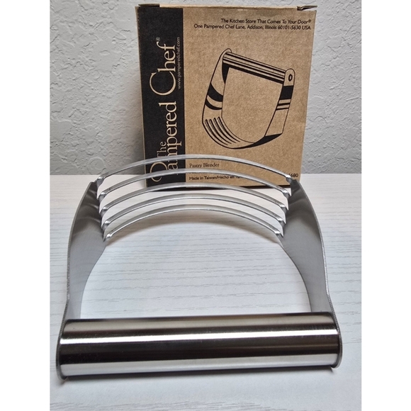 The Pampered Chef Pastry Blender 1680 New - Picture 2 of 3